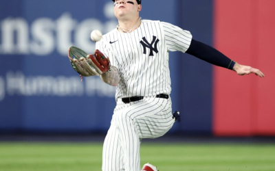BRAVOS DE ATLANTA PONEN COMO TITULAR AL JARDINERO MEXICANO ALEX VERDUGO